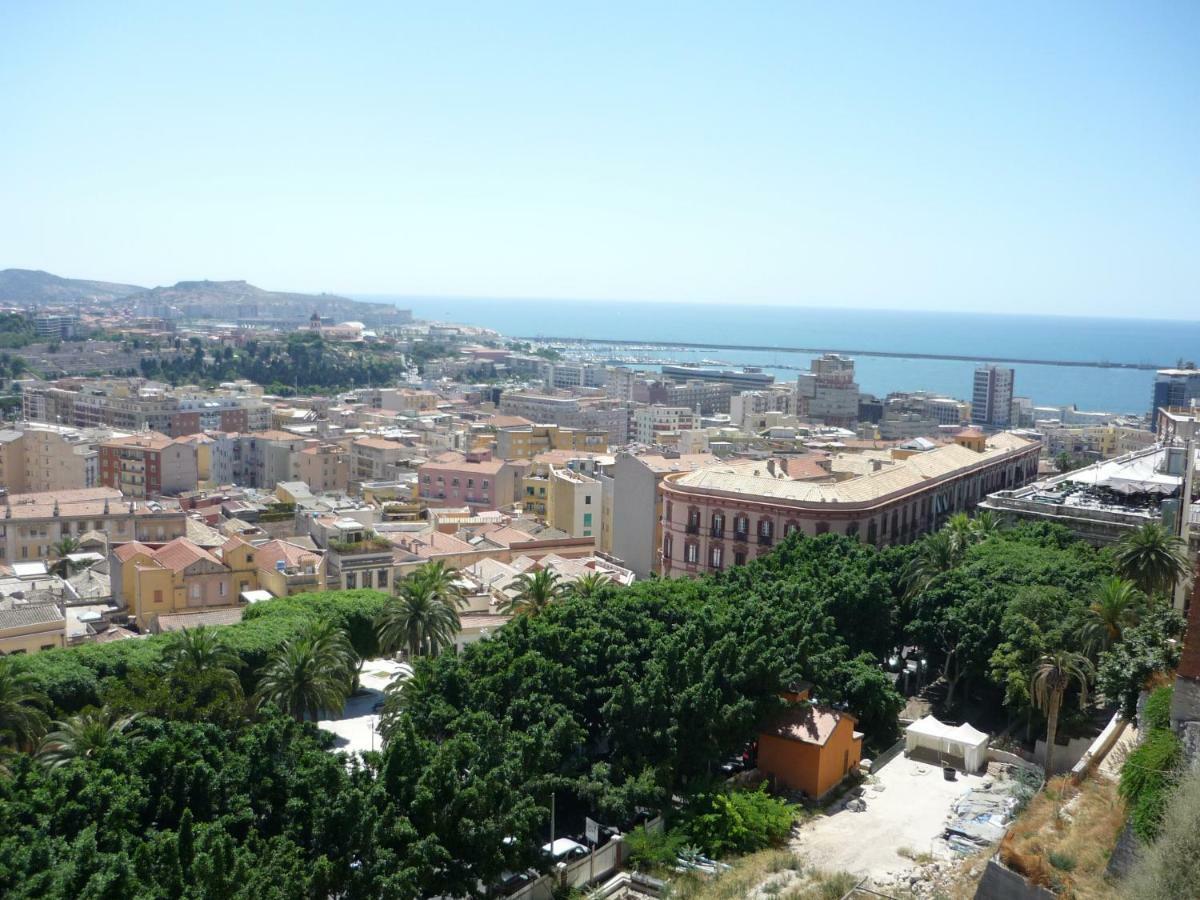 Maison A&A Apartment Cagliari Ngoại thất bức ảnh