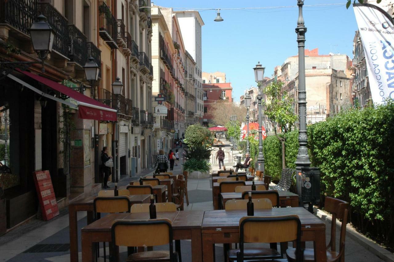 Maison A&A Apartment Cagliari Ngoại thất bức ảnh